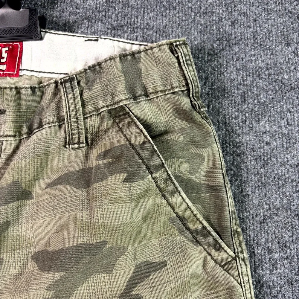VTG Levis Squad Cargo Shorts Mens 33 Beige Camouflage US Army Military Cotton